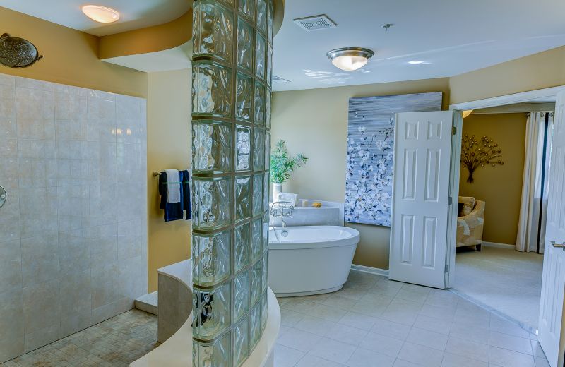Best Bathroom Renovation Contractors in Myrtle Beach, SC